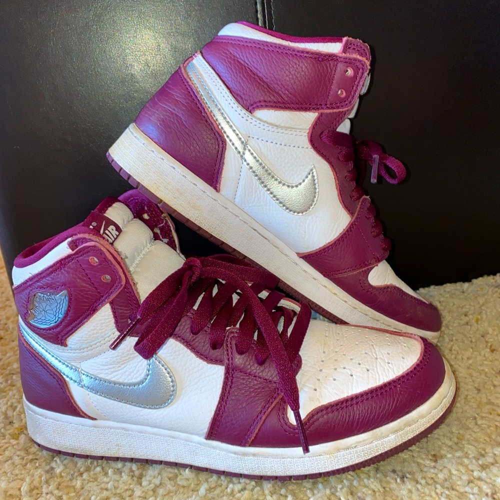 Air Jordan 1 Retro High OG in ‘Bordeaux’